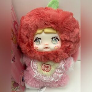 Nommi interesting fruit apple